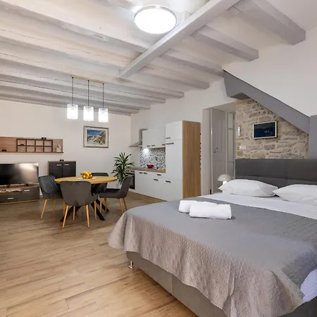 Oreb Apartman *