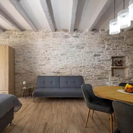 Apartman Oreb *